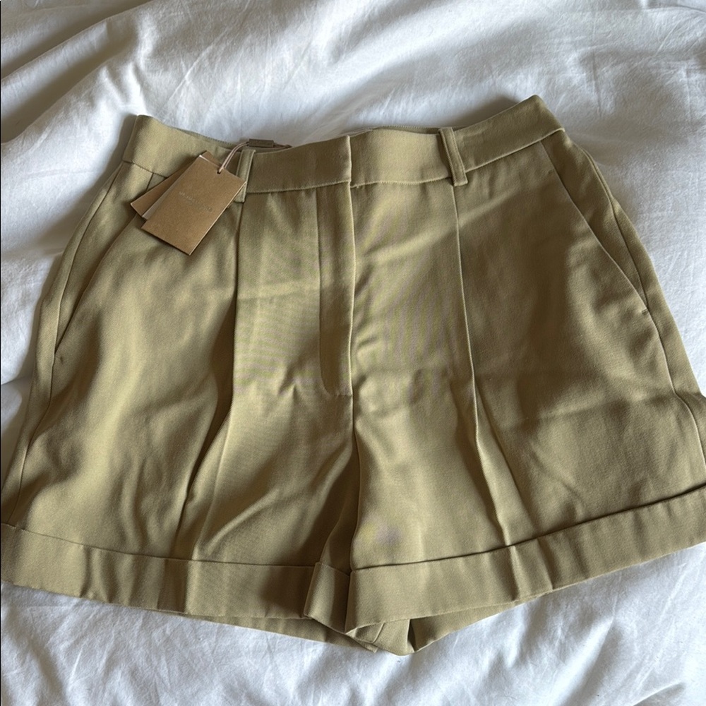 Stylish Tan Women's Shorts